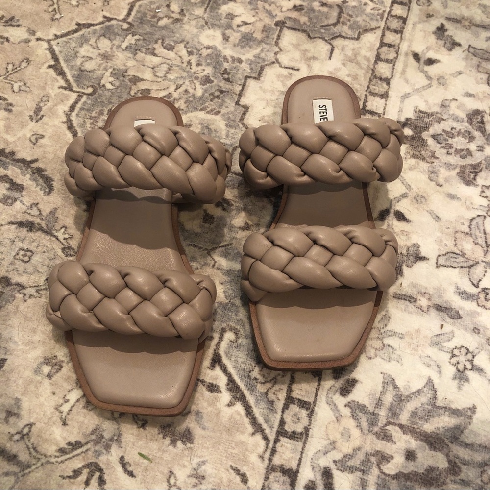 Steve Madden Women's Spain Sandal Taupe Size 7.5 Brown Slip On Sandals - Picture 2 of 5